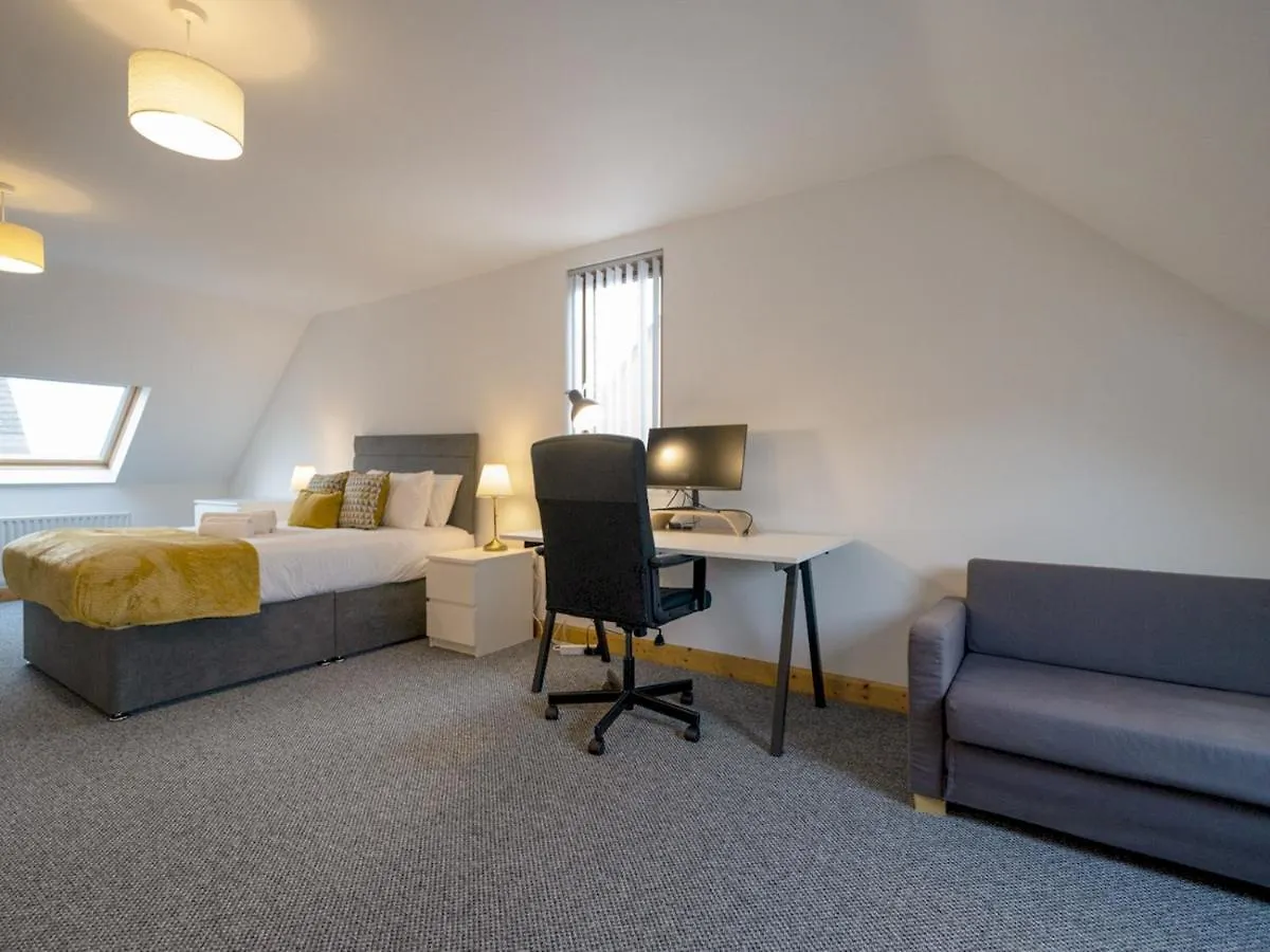 Pass The Keys Lovely 4Br Home W Garden 7 Min From City Centre Belfast