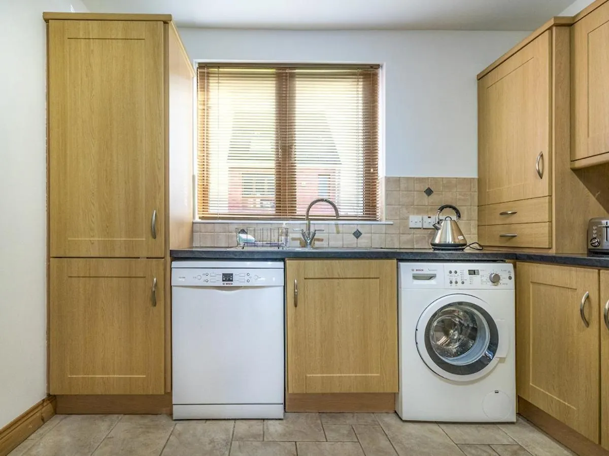 Pass The Keys Lovely 4Br Home W Garden 7 Min From City Centre بلفاست 0*,  المملكة المتحدة
