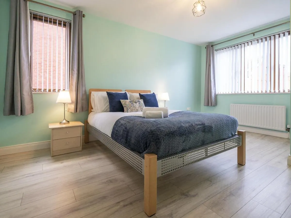 بيت للعطل Pass The Keys Lovely 4Br Home W Garden 7 Min From City Centre بلفاست المملكة المتحدة
